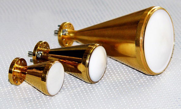 آنتنهای لنزی