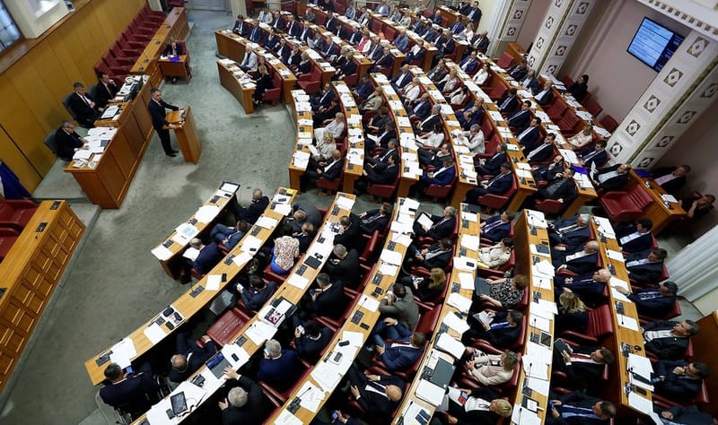 Hrvatski politički kokošinjac