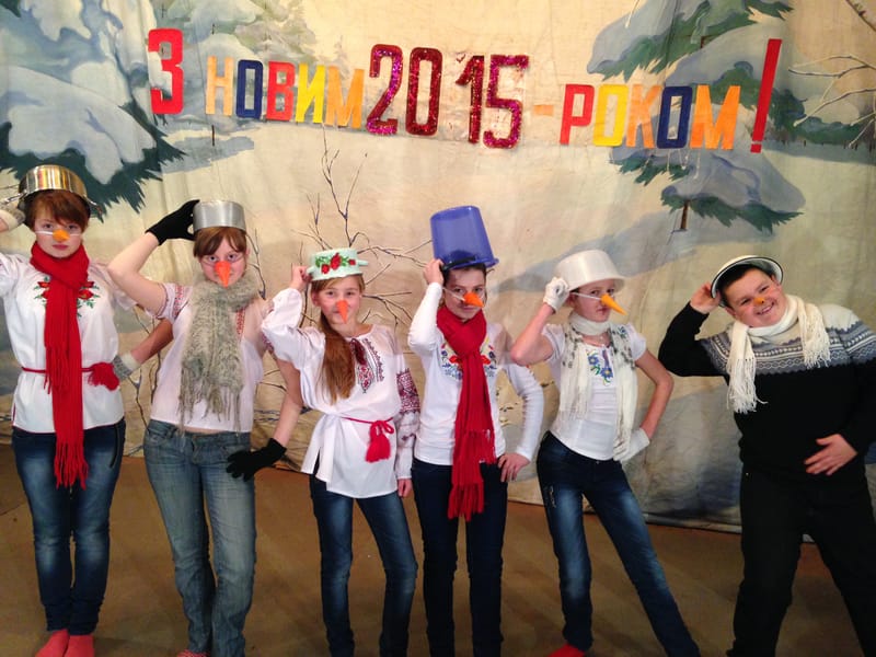 Репертуар гуртка досить різноманітний. Це  народний, народно - сценічний танець, сучасний та естрадний танок