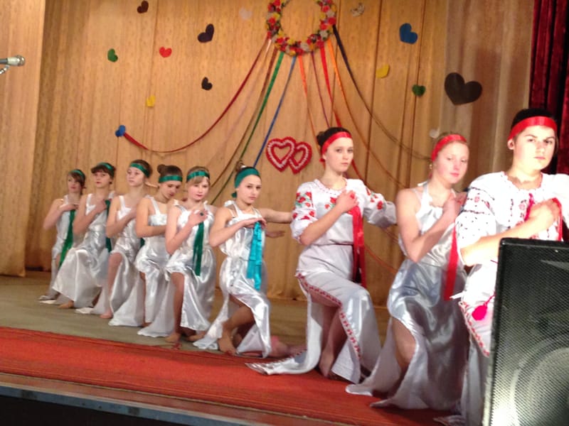 вихованці колективу беруть активну участь в усих шкільних заходах та концертах місцевого БК