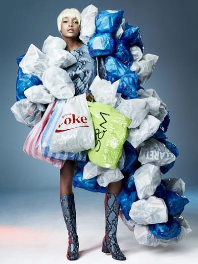 FAST FASHION