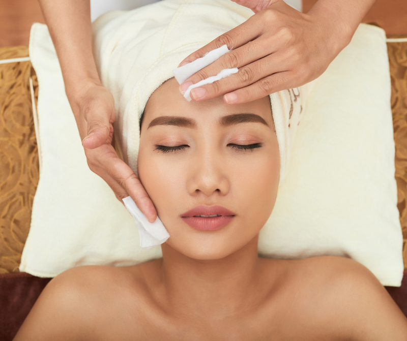 7 Ways to Increase the Feel-good Factor of your Facials