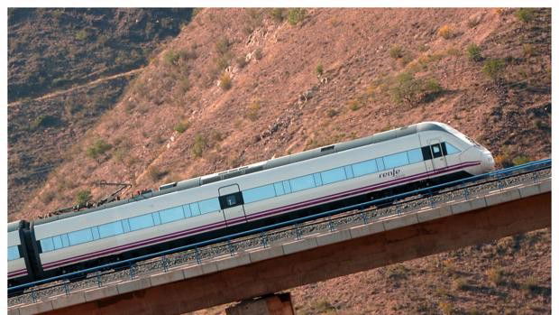 Renfe conectará todos los días Cádiz con Barcelona a partir de agosto