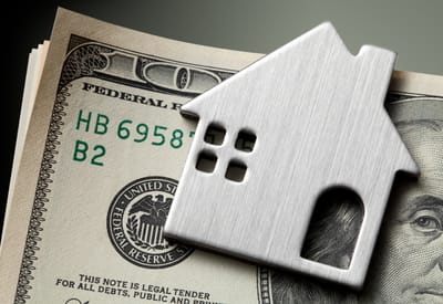 The Benefits of Acquiring the Services of a Real Estate Agent image