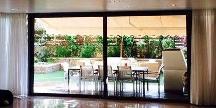 דלת הזזה 2200