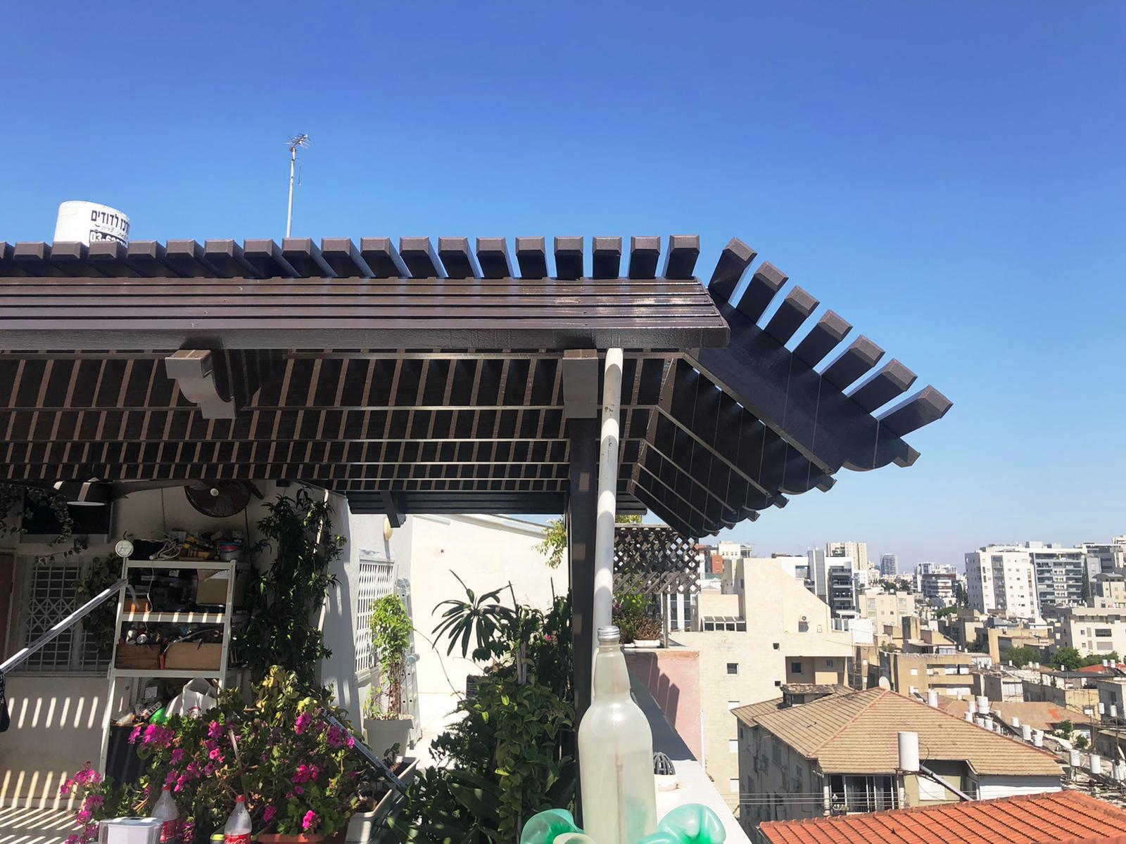 פרגולה אלומיניום דמוי עץ