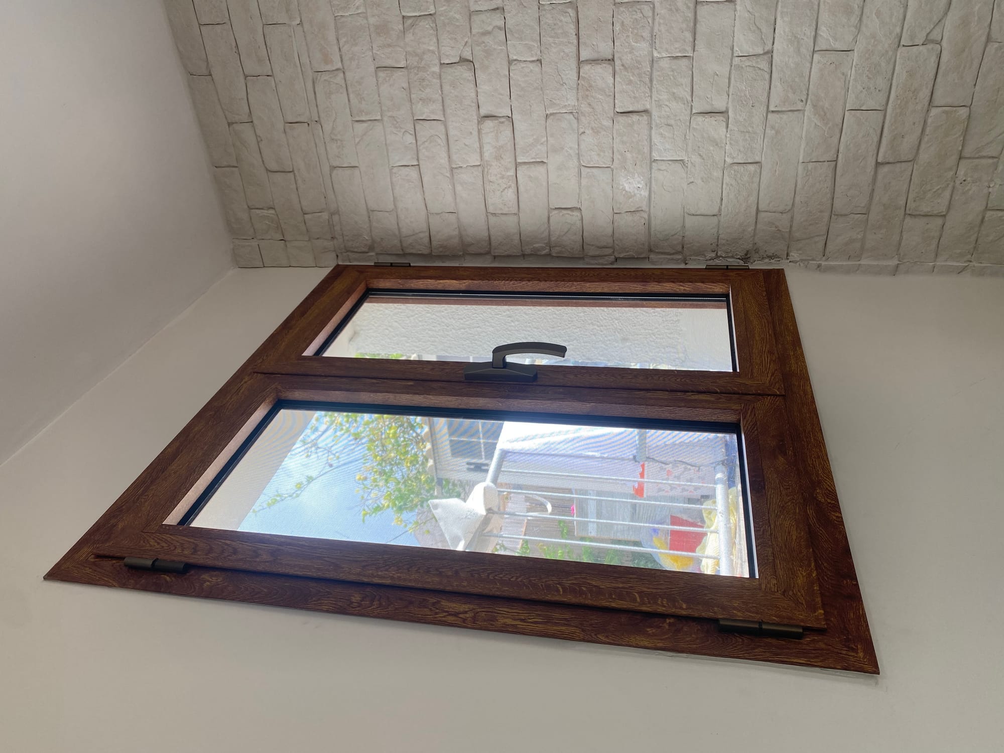 חלון דגם 4500