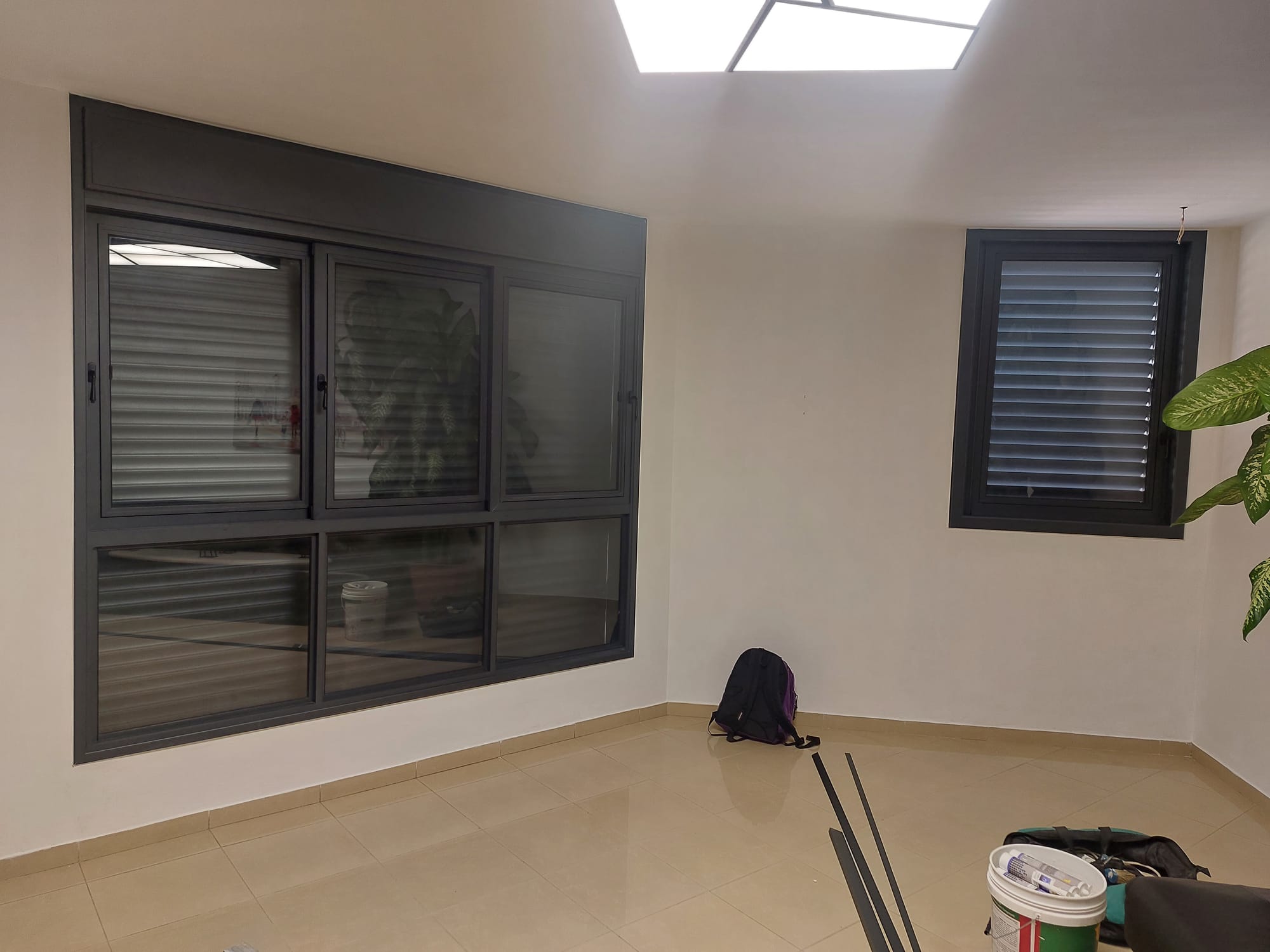 חלון דגם 7500