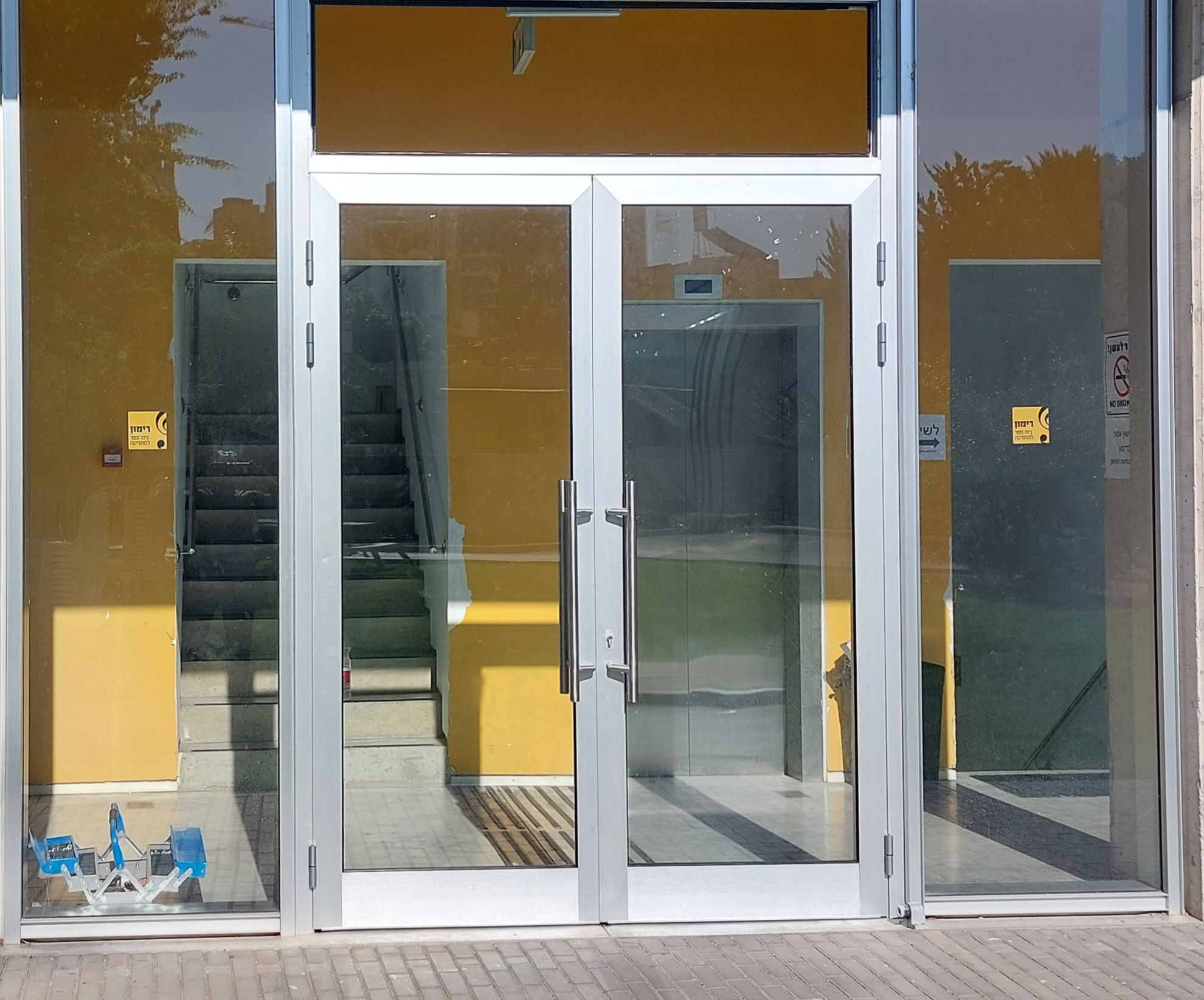 דלת קליל 4900