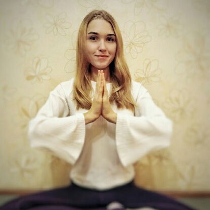 аня