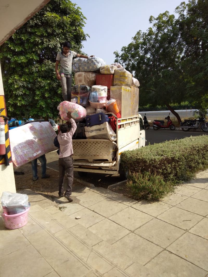 Loading & Unloading