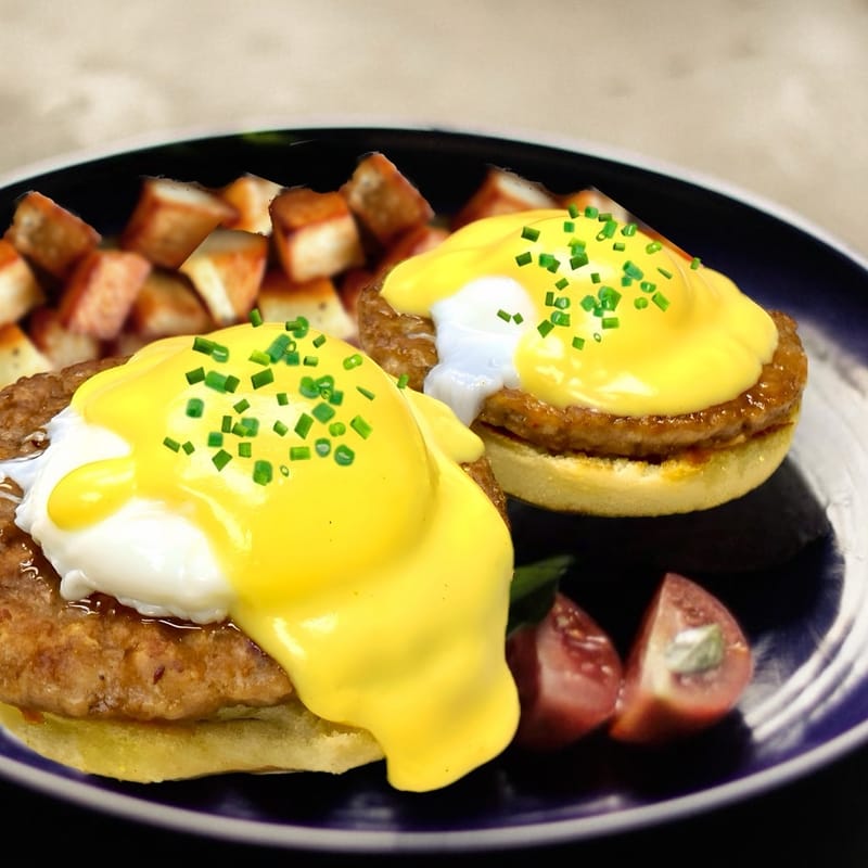 Chicken Sausage Egg's Benedict