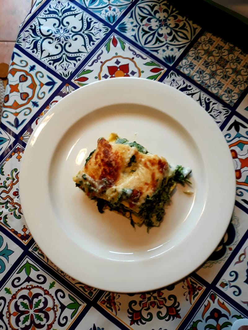 Ricotta and spinach lasagne