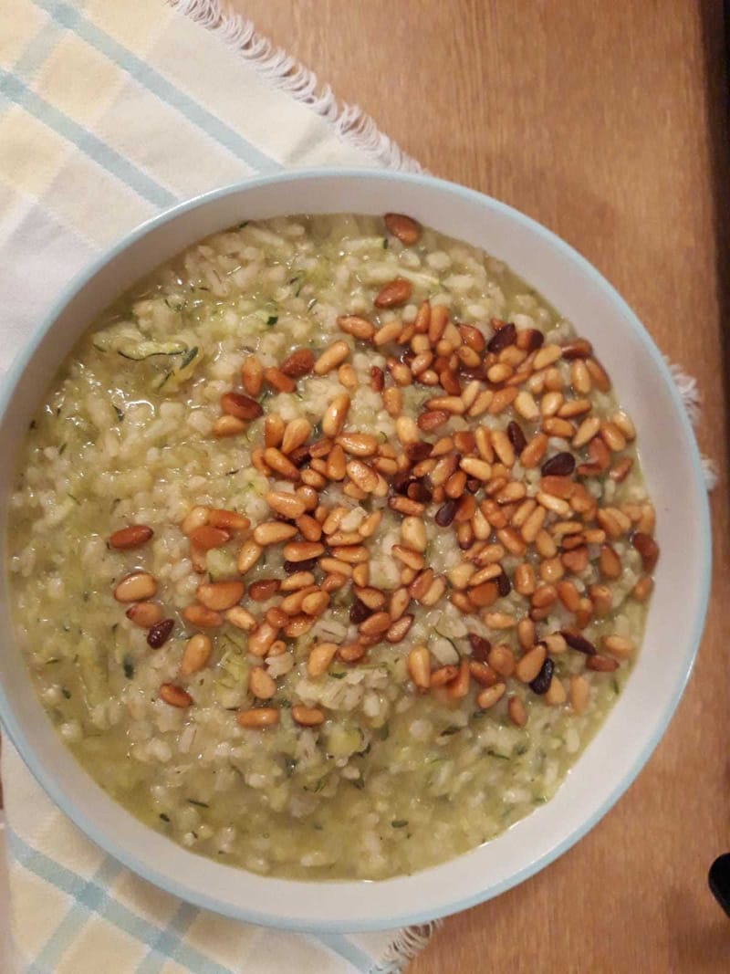 Pearl barley with courgettes and pine nuts