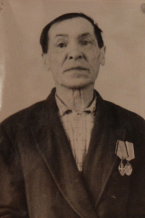 Ахмадиев Махмутдин Ахметдинович