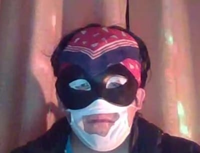 ESTRAGO# 41:   LOS VIDEOAUDIOLIBROS DEL PENSAMIENTO EN MEDIO DE LOS MÁS OSCUROS TIEMPOS ("performance").