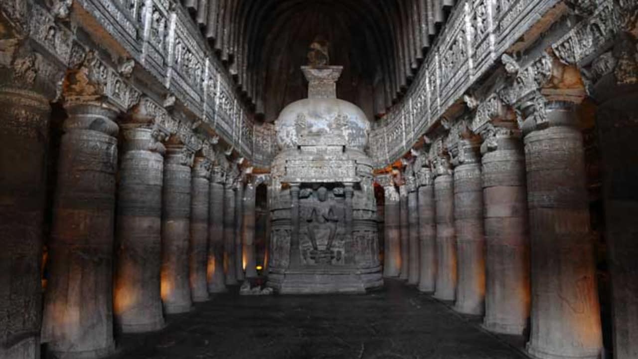 एलोरा की गुफाएं