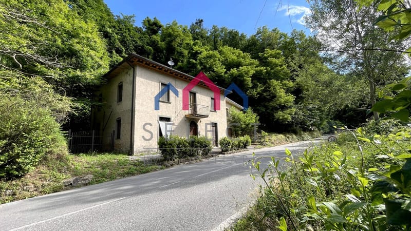 Casa singola a Bagni di Lucca