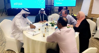 الاستاذ عبدالله الهندي يشارك في ورشة الفنون الجميلة