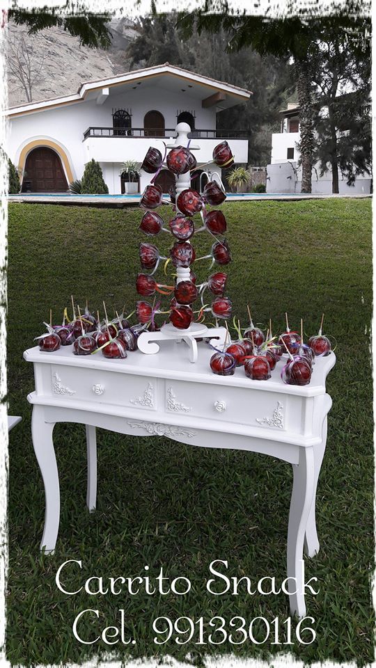 Mesa de Manzanas Acaramelada