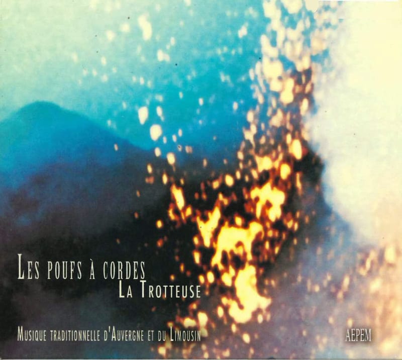 Chronique " La Trotteuse" ///  Revue Pastel