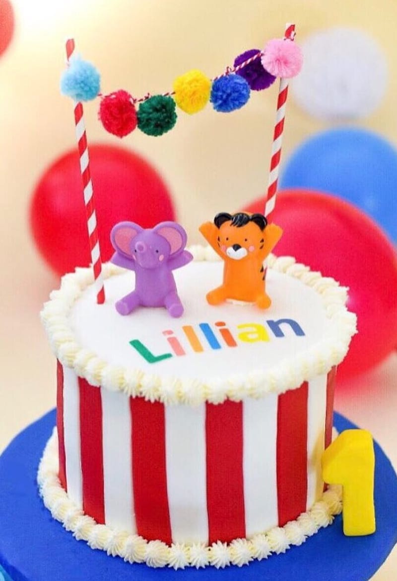 Theme Fondant Smash Cake