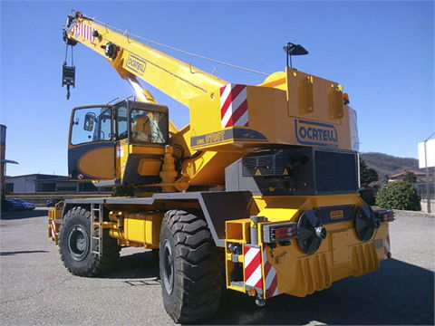 T052