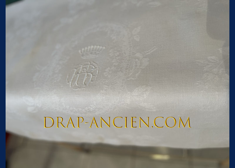 Drap Métis Ancien Neuf Bourdon - Broderie Et Liseré Bleu - 240x200 Cm - Fabriqué France