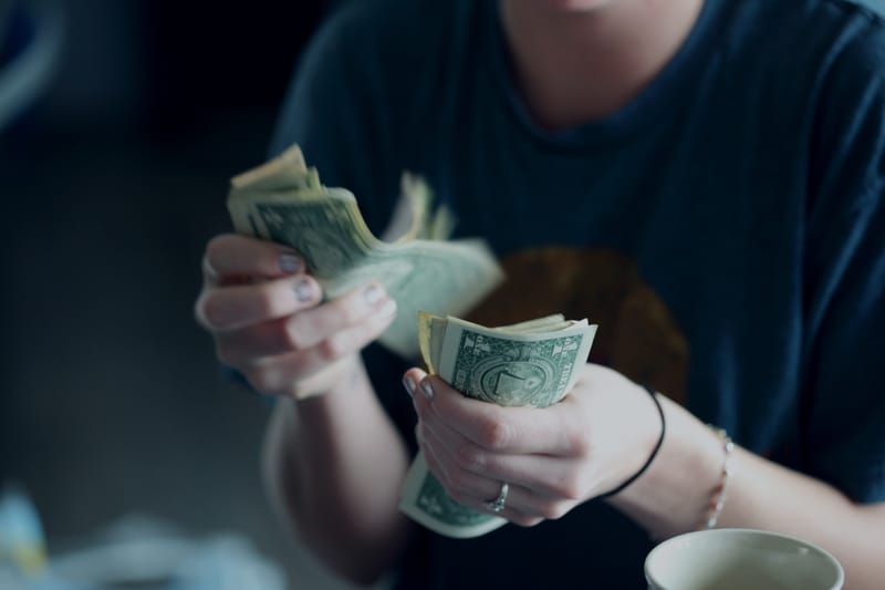 شقتين بسعر شقة