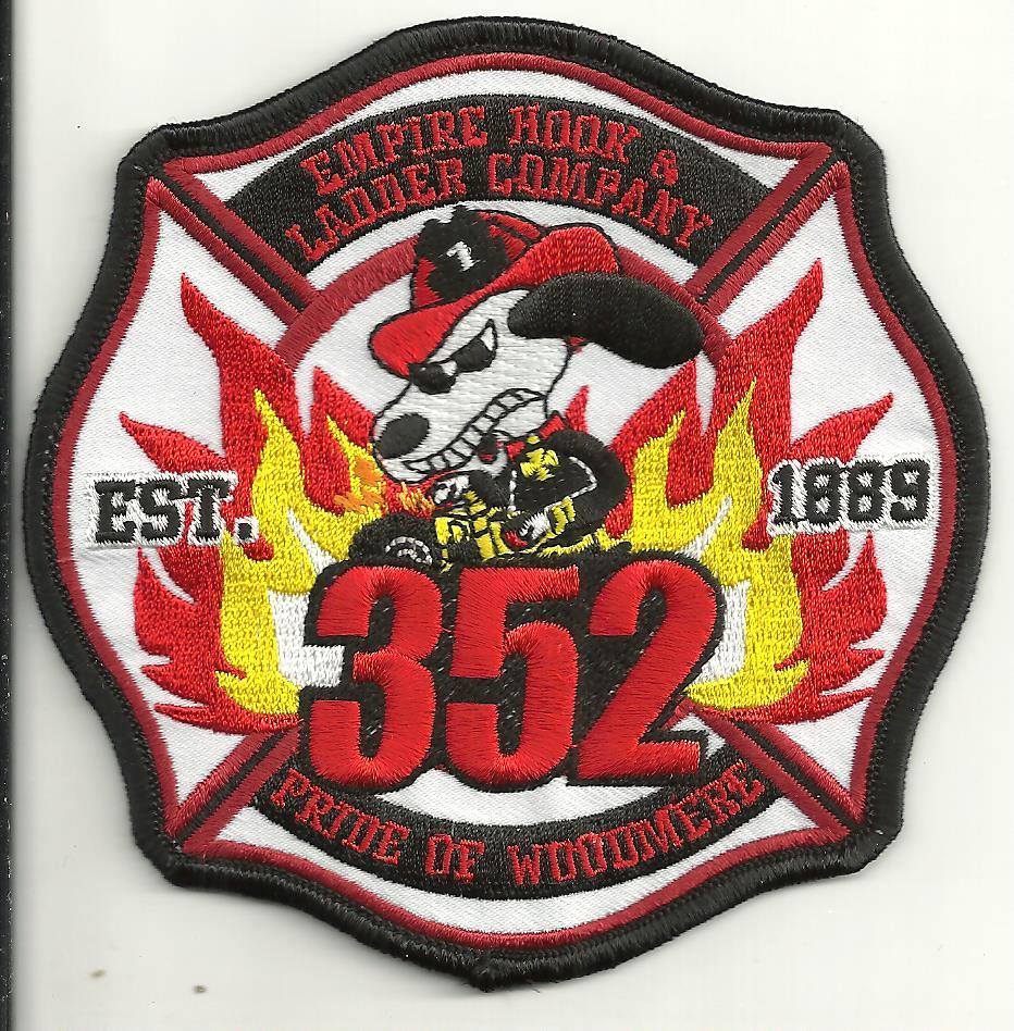 WOODMERE FIRE DEPARTMENT LADDER 352- WOODMERE, NY(NASSAU COUNTY)