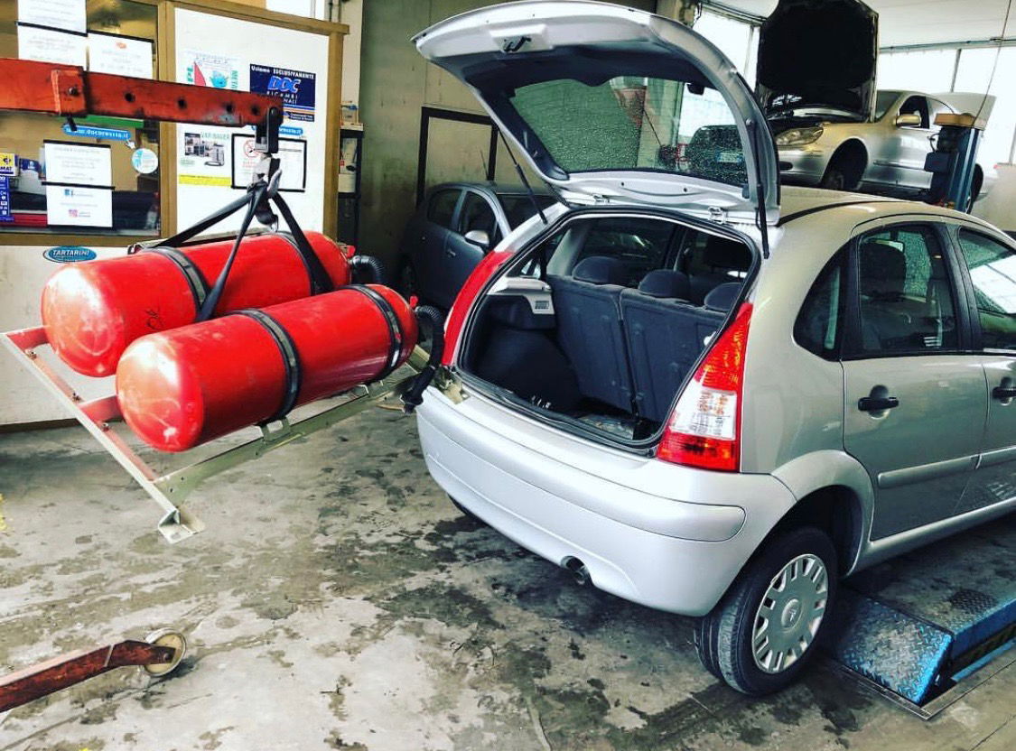 REVISIONE BOMBOLE METANO CITROEN C3