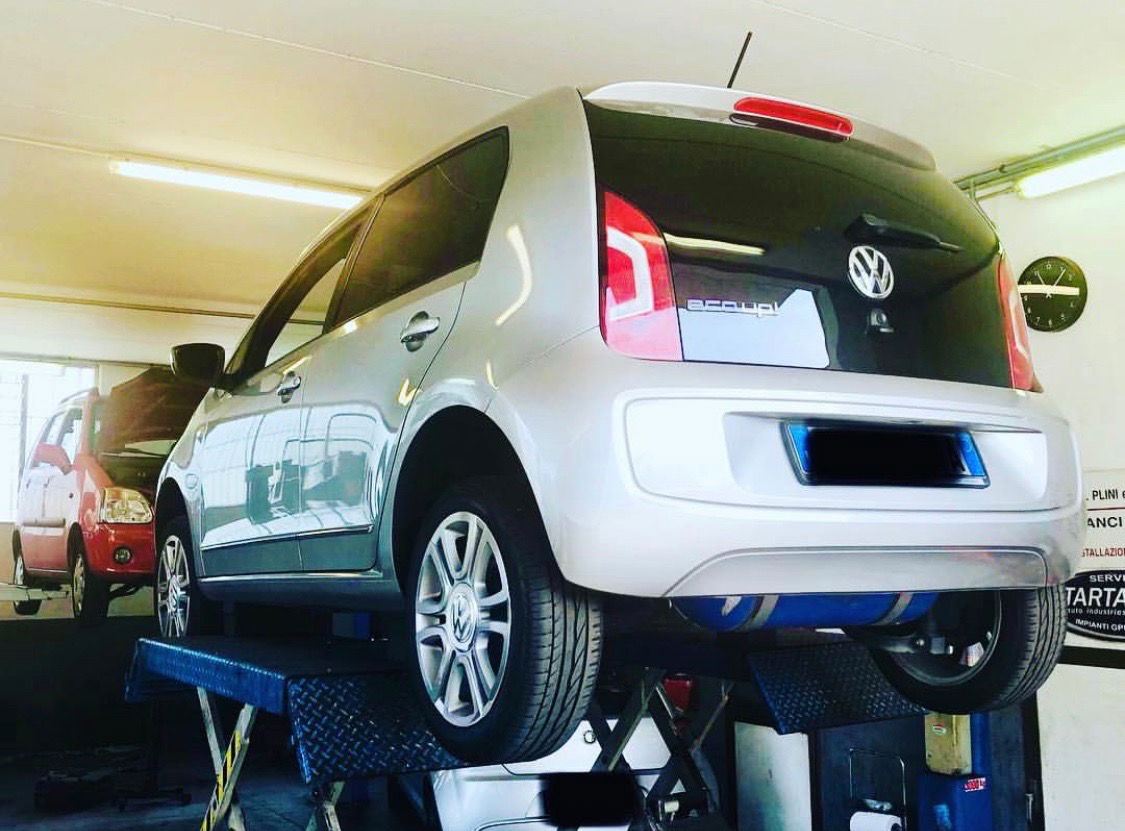 REVISIONE BOMBOLE METANO VW UP