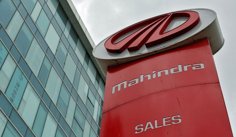 MAHINDRA UNVEILS BS6 RANGE OF TRUCKS AND BUSES