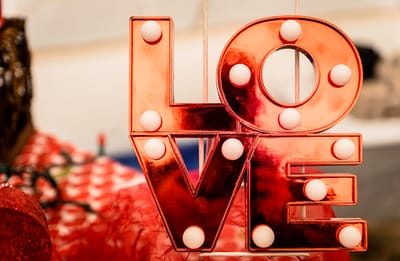 4 Affordable Ways to Say I Love You image