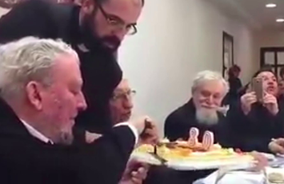 Papa Francisco envío saludos de cumpleaños a iniciador del Camino Neocatecumenal