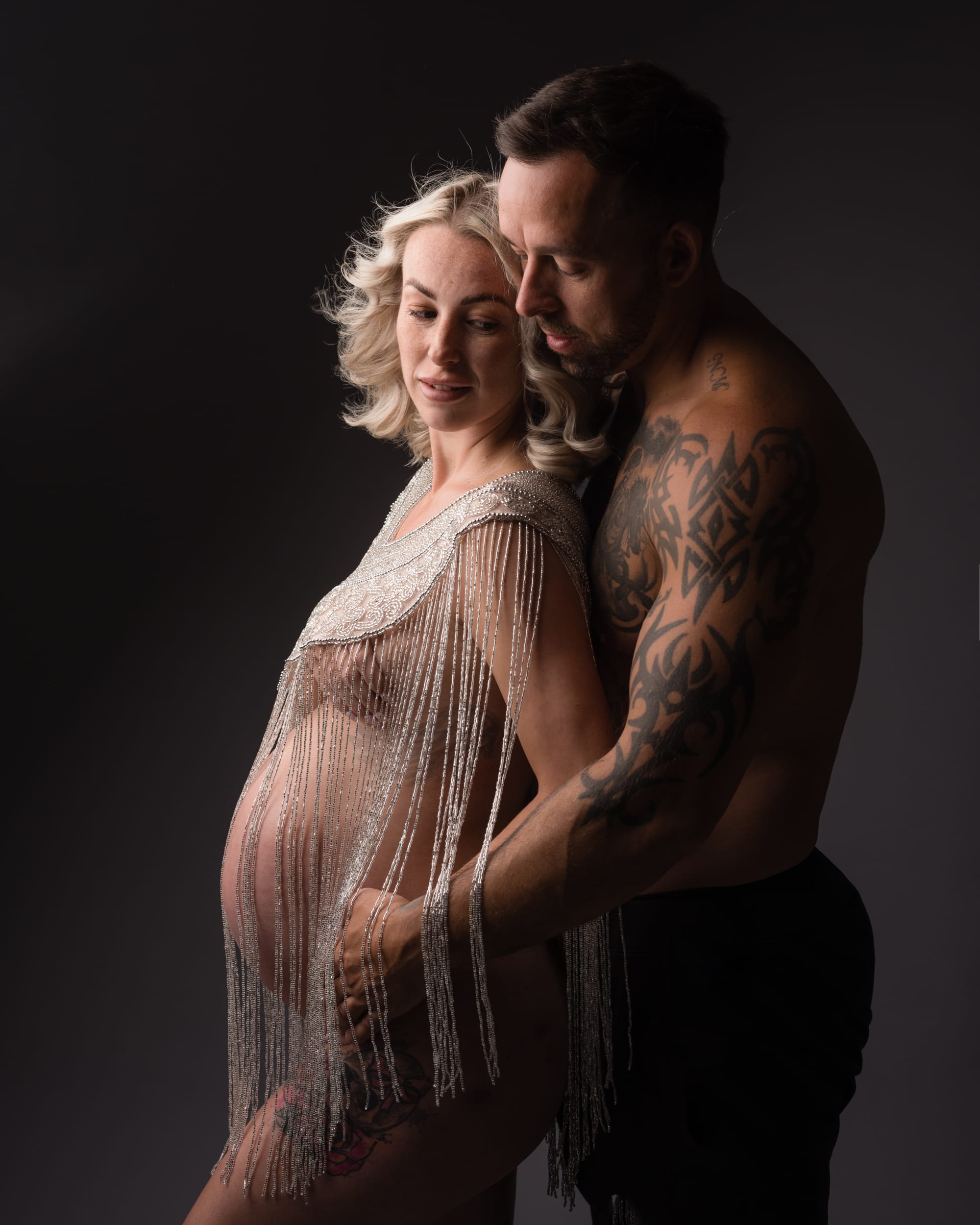 couple pregnancy photoshoot