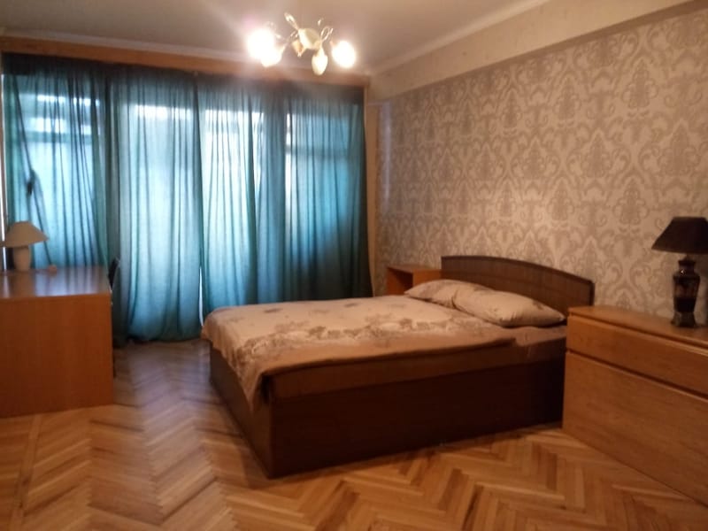 Bakida gunluk kiraye evler. Посуточная аренда квартир