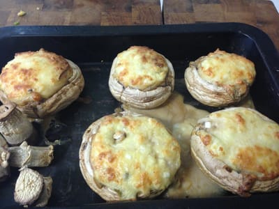 פטריות ממולאות גבינות