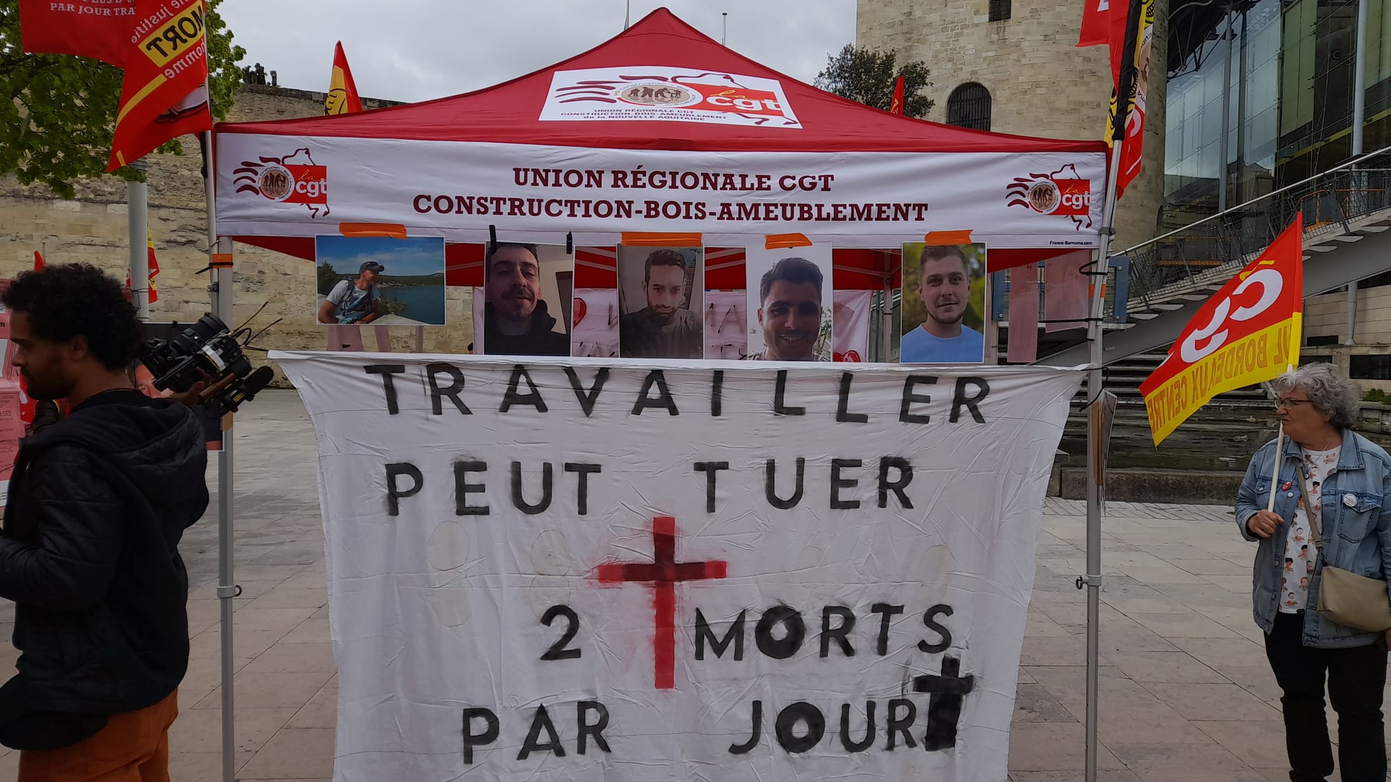 24 Avril Rassemblement Tribunal Correctionnel suite à la mort de Steven Jaubert au Travail Prononcé le 22 MAI.