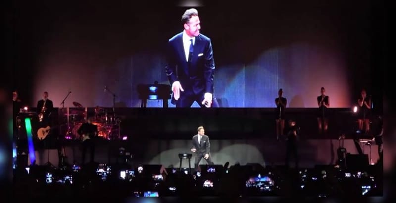 Luis Miguel empezó la gira que lo trae a la Argentina.