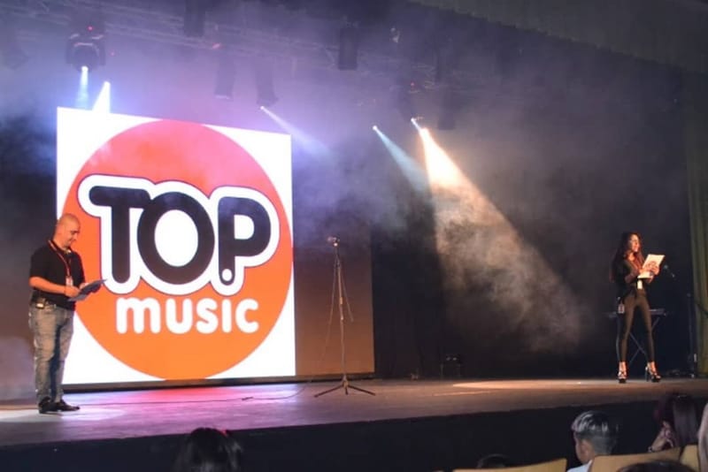 Impresionante el 4° Festival Solidario de Música y Danza. "Top Music".