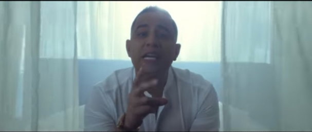 Disfrutamos buena música, buena compañía, Ida y Vuelta Radio on line.