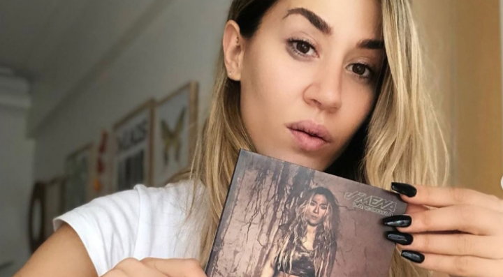 Ya se puede escuchar el nuevo disco de Jimena Barón.