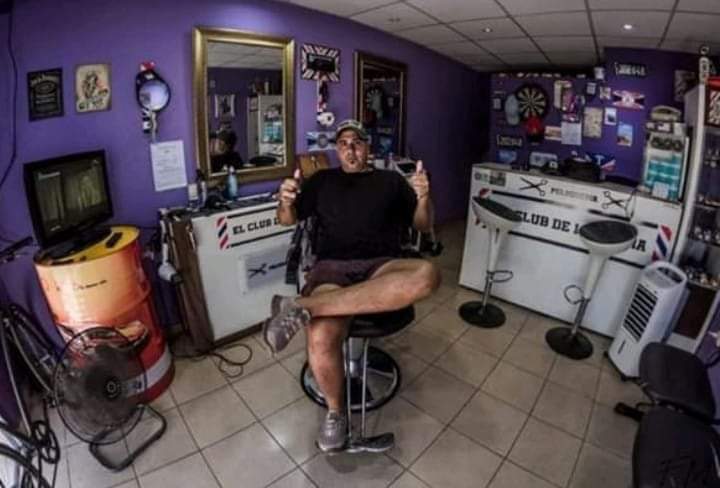 Descubrir tú estilo en un extraordinario lugar... Barbería y Peluquería "El Club de la Tijera".