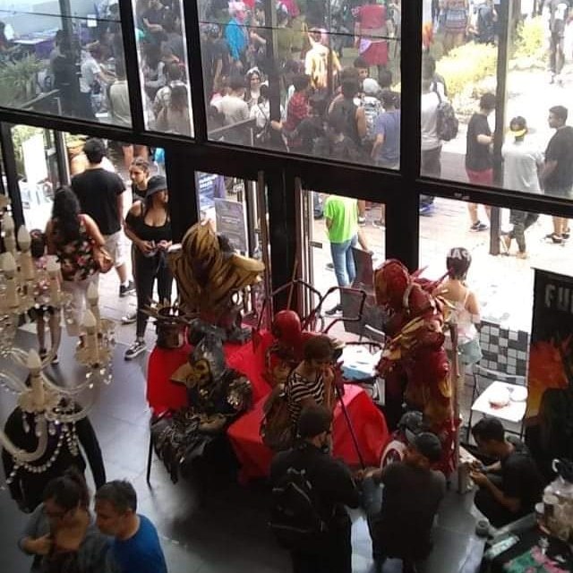 El pasado Sábado 7 de Marzo disfrutamos la 2° Edición de Lomas Freak en el Teatro.!!