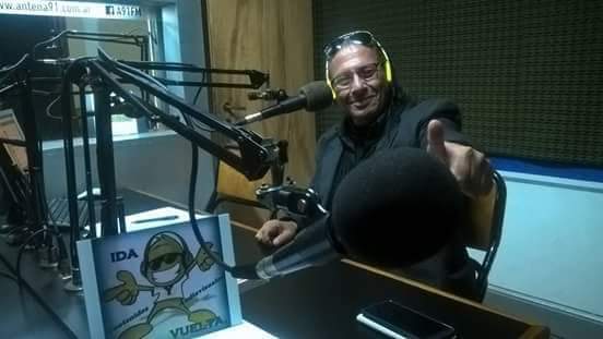 Siempre compartimos la magia de la Radio. Top Music.!!