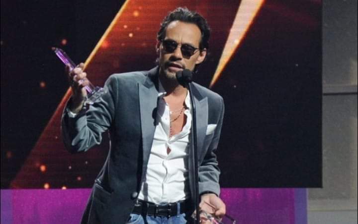 Marc Anthony dedicó un clásico a los trabajadores de la salud.
