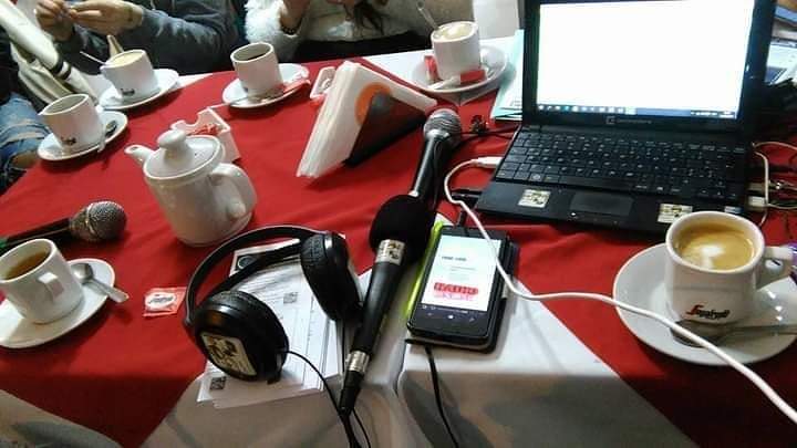 Recordando espectaculares momentos al aire y en cada tanda, café de medio, compartiendo charlas, anécdotas, trabajo, muy buena onda!