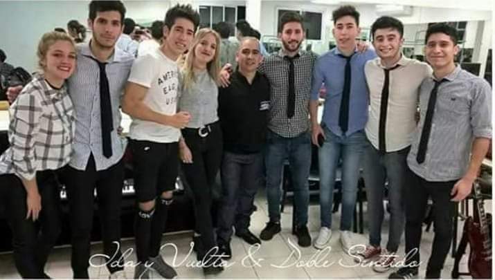 Recordando buenos momentos vividos, una vez más junto a los chicos de Doble Sentido.