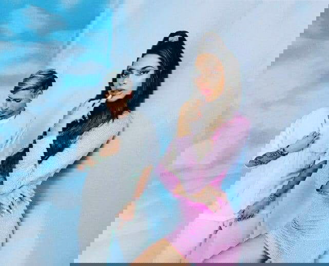 La cantante Tini Stoessel, que estrenó su nueva canción "Duele".